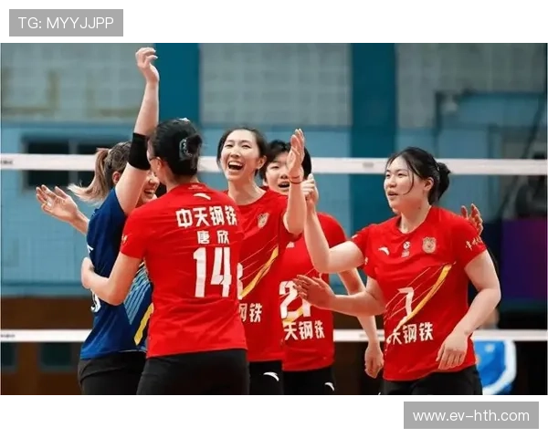 中国女排激战正酣实时直播聚焦赛场风云与精彩对决全程直击竞技巅峰时刻